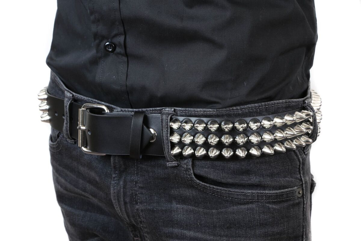Cone Studded UK77 1/2 Cone Studded UK77 1/2