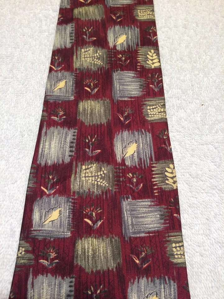 ALEXANDER JULIAN CORBATA PARA HOMBRE 56 X 4 ROJO CARMESÍ PLATA VERDE PINO PINCELADAS Foto 3 de 4