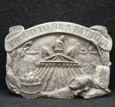 WF13101 VINTAGE 1984 **PROUD TO BE A FARMER** PEWTER FARMING TRACTOR BELT BUCKLE