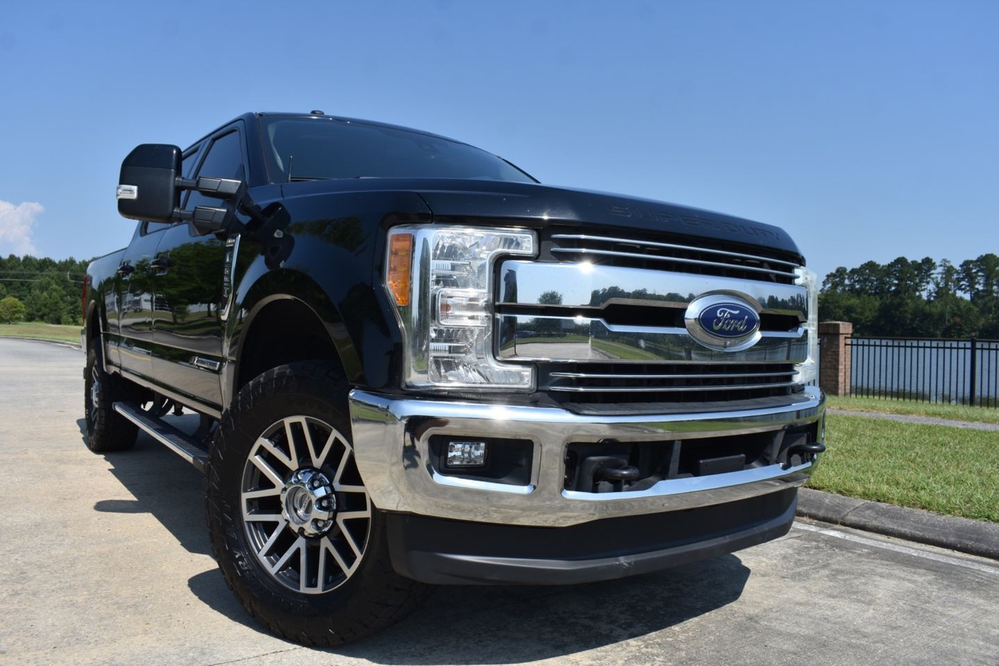 2017 Ford F-250 Super Duty Lariat