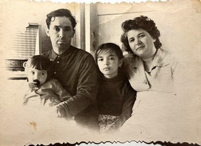 Vintage Snapshot Photo 1965 Family Two Children Man Woman Portrait B&W Original