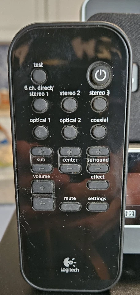 Logitech Z-5450 Digital 5.1 Wireless Surround w/Remote, Sound Card, Subwoofer - Image 3 of 4