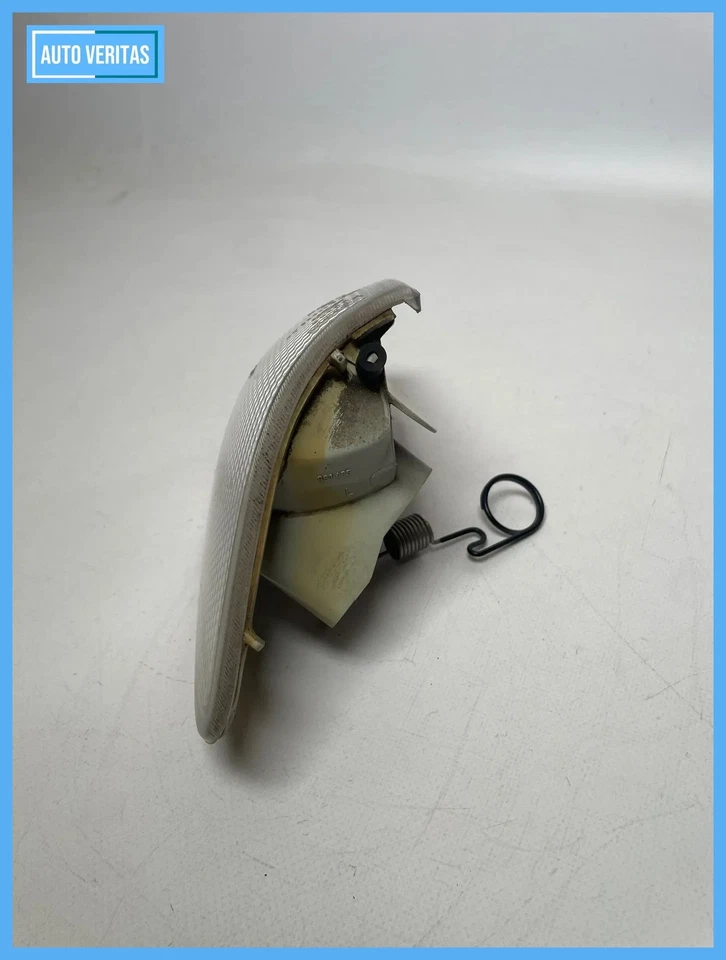 Original Ford Fiesta III 3 Courier Mazda 121 (GFJ/DB) Flasher Links Front 139807 - Image 4 of 4