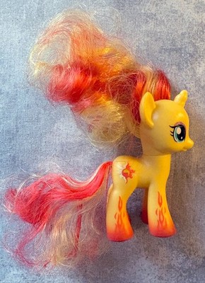G4 My Little Pony SUNSET SHIMMER Through The Mirror Figure