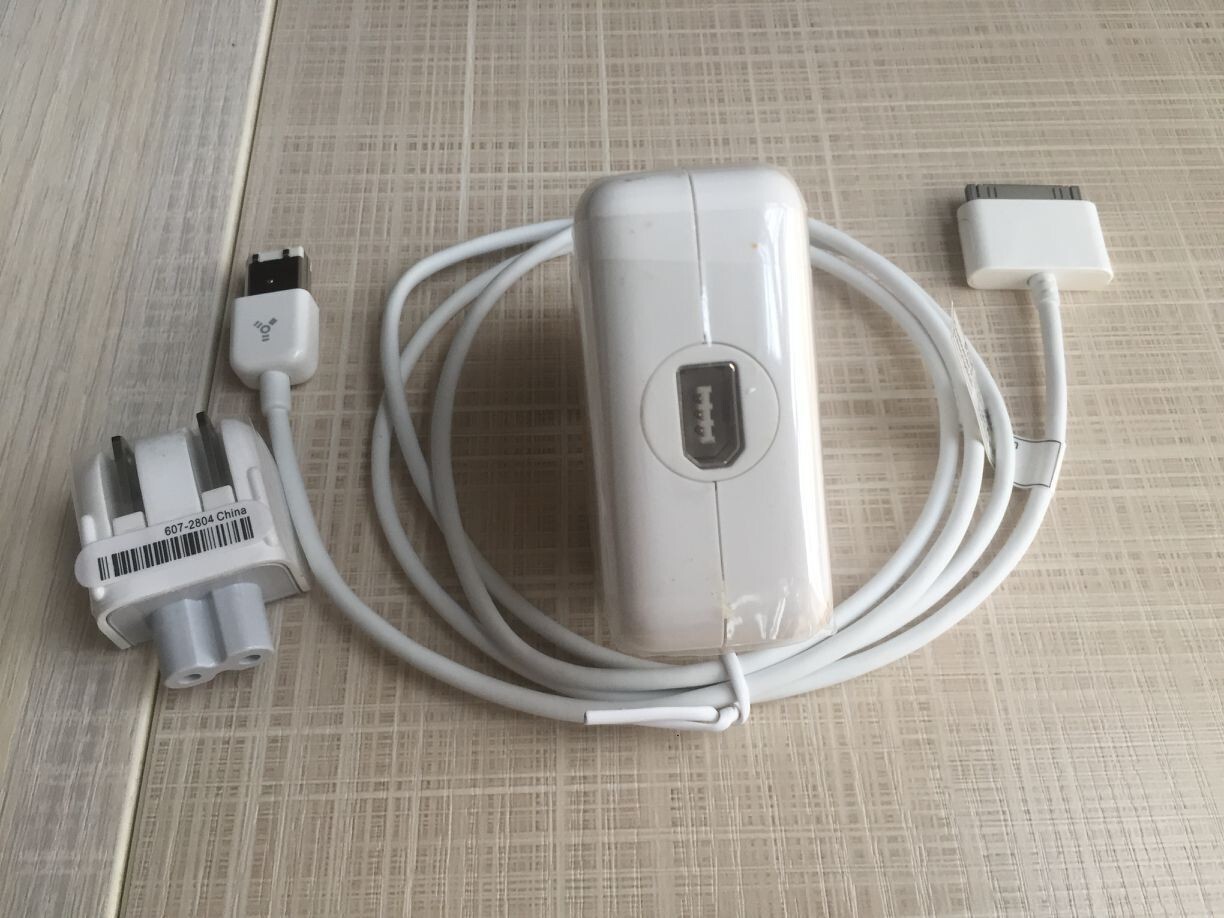 A1070 Apple iPod Power Adapter + 30Pin to 6Pin FW Firewire Cable Cord For A1040