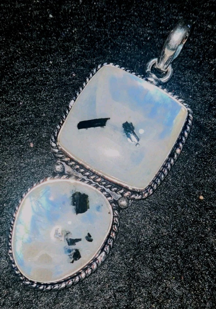Moonstone 925 Silver Pendant. Beautiful!. Super Pretty. Square & Teardrop 4068
