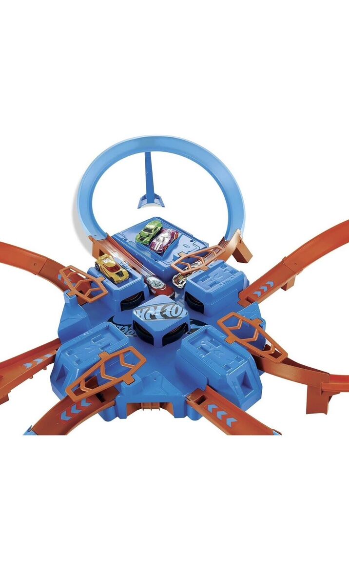 Hot Wheels Criss Cross Crash Track Set 