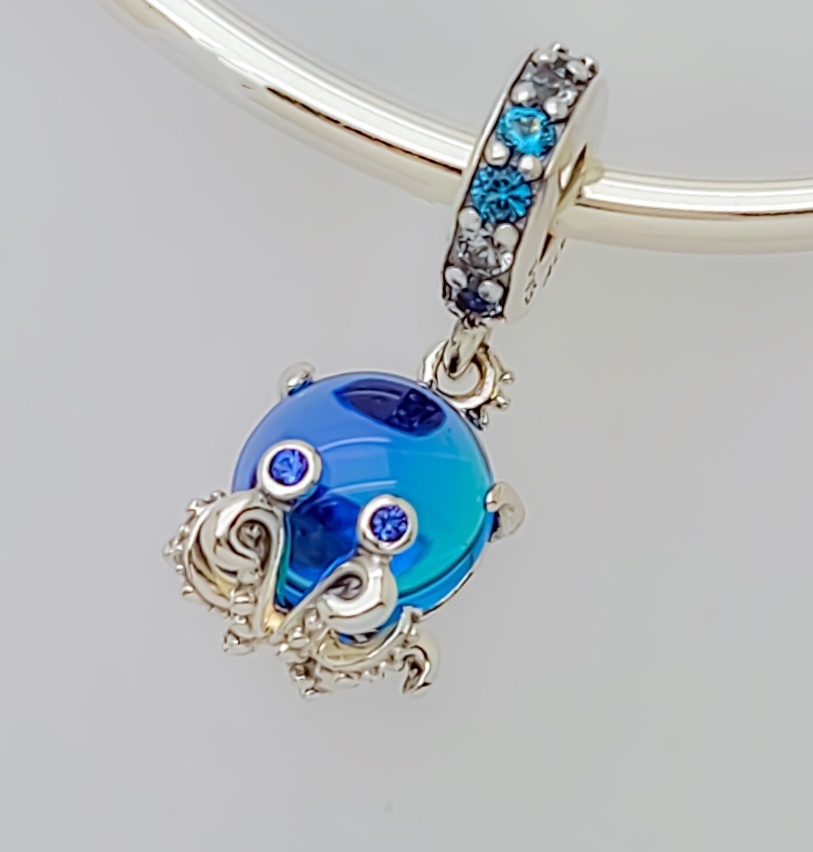 New 100% Authentic PANDORA 925 Blue Murano Glass Cute Octopus