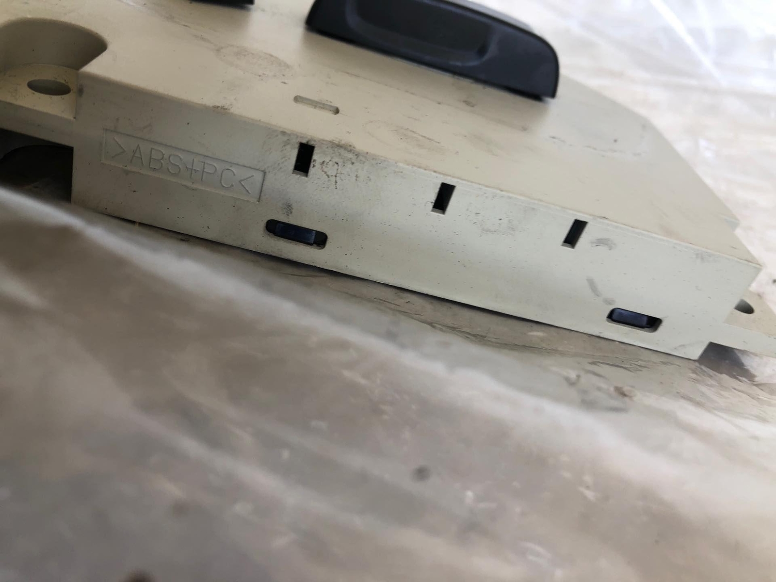Picture 4 of 24