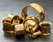 PAIR Gold Plated Surgical Steel Internally Threaded Tunnels Plugs Earlets Gauges