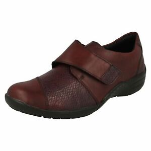 Ladies Red Leather Riptape Fastening Casual Flat Shoes : R7628