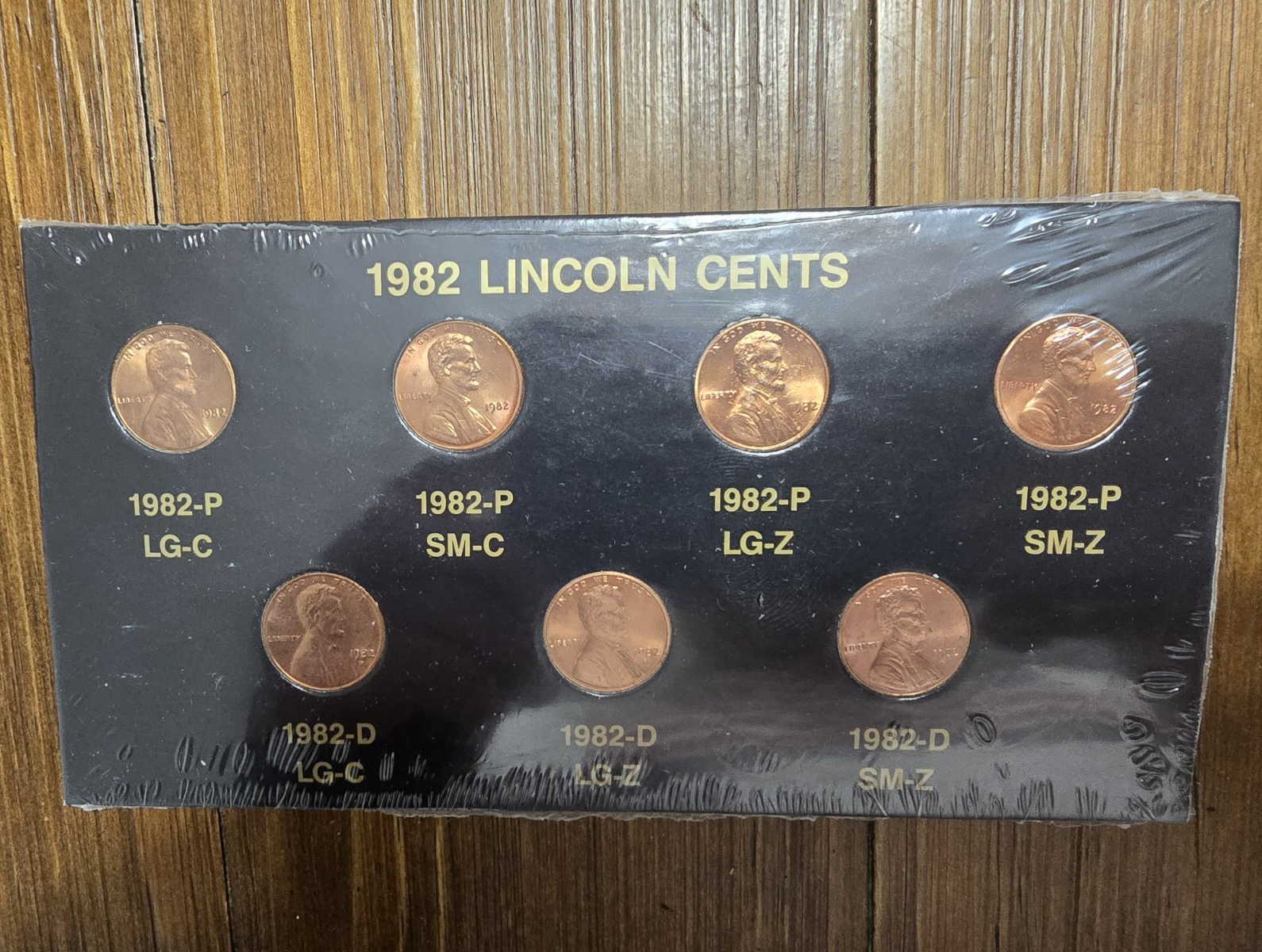 1982 Lincoln Memorial Small Cent Set P & D Copper RD Large Date & Small Date
