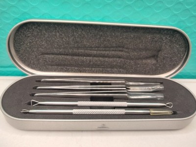 Black head Removal Tool Kit Set of 5 Pcs Facial Care Skin Protection Metal Case