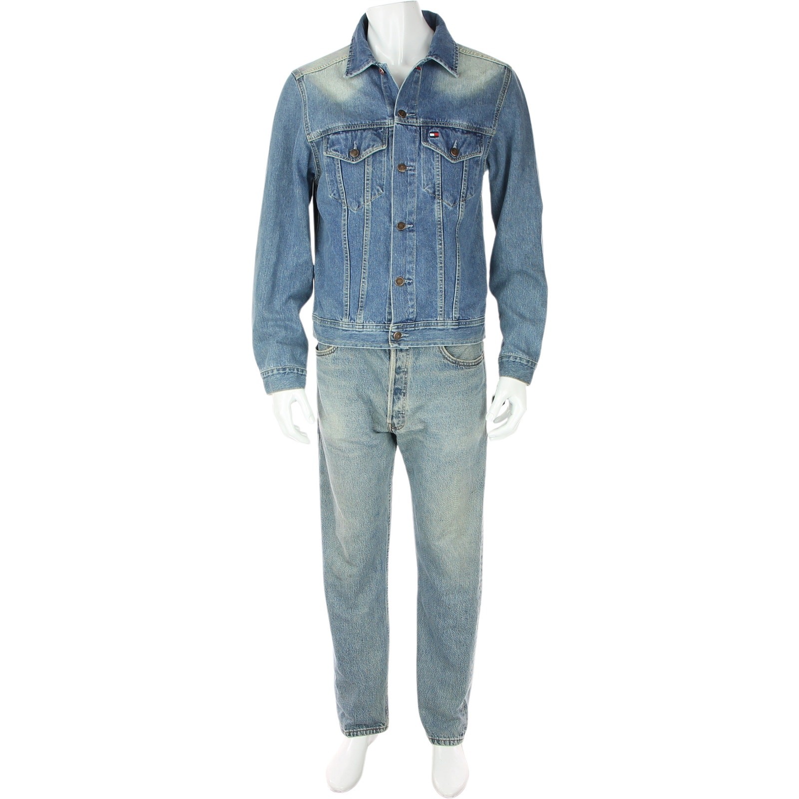 Tommy Hilfiger Distressed Denim Trucker Jacket Men Size M New With Tags