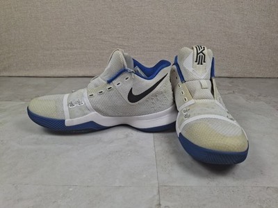 Nike Kyrie 3 Men s 9 White Blue Basketball Shoes 852395-102
