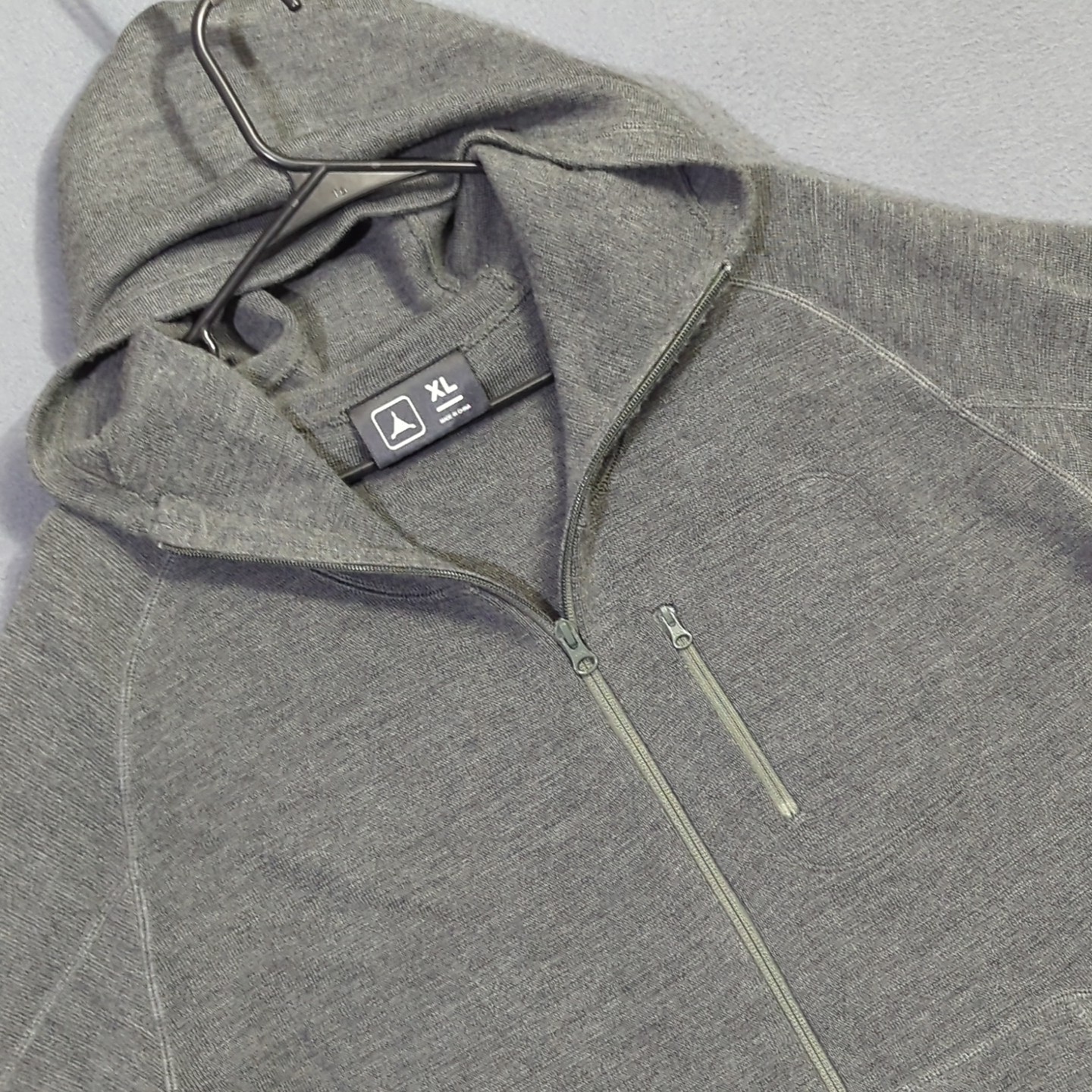 Triple Aught Design Praetorian Hoodie Men's XL Gray Merino Wool Full Zip TAD