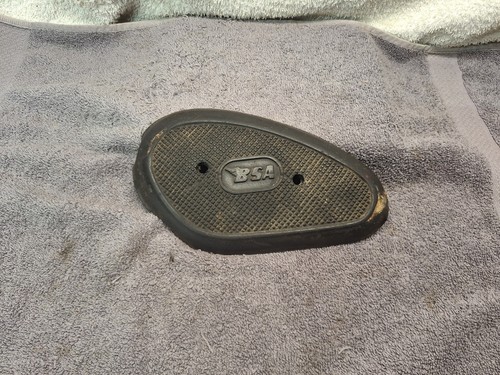 65-8206 BSA A7 A10 B31 B33 C10 C11 C12 M20 M21 M33 KNEE PAD GRIP Left Side