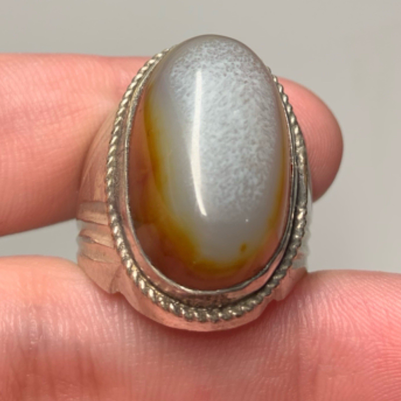 Exquisite Vintage Solid Silver Statement Ring wit… - image 3