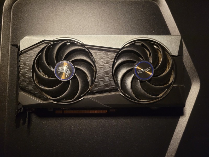 SAPPHIRE NITRO  AMD Radeon RX 6600 XT GDDR6 8GB Graphics Card