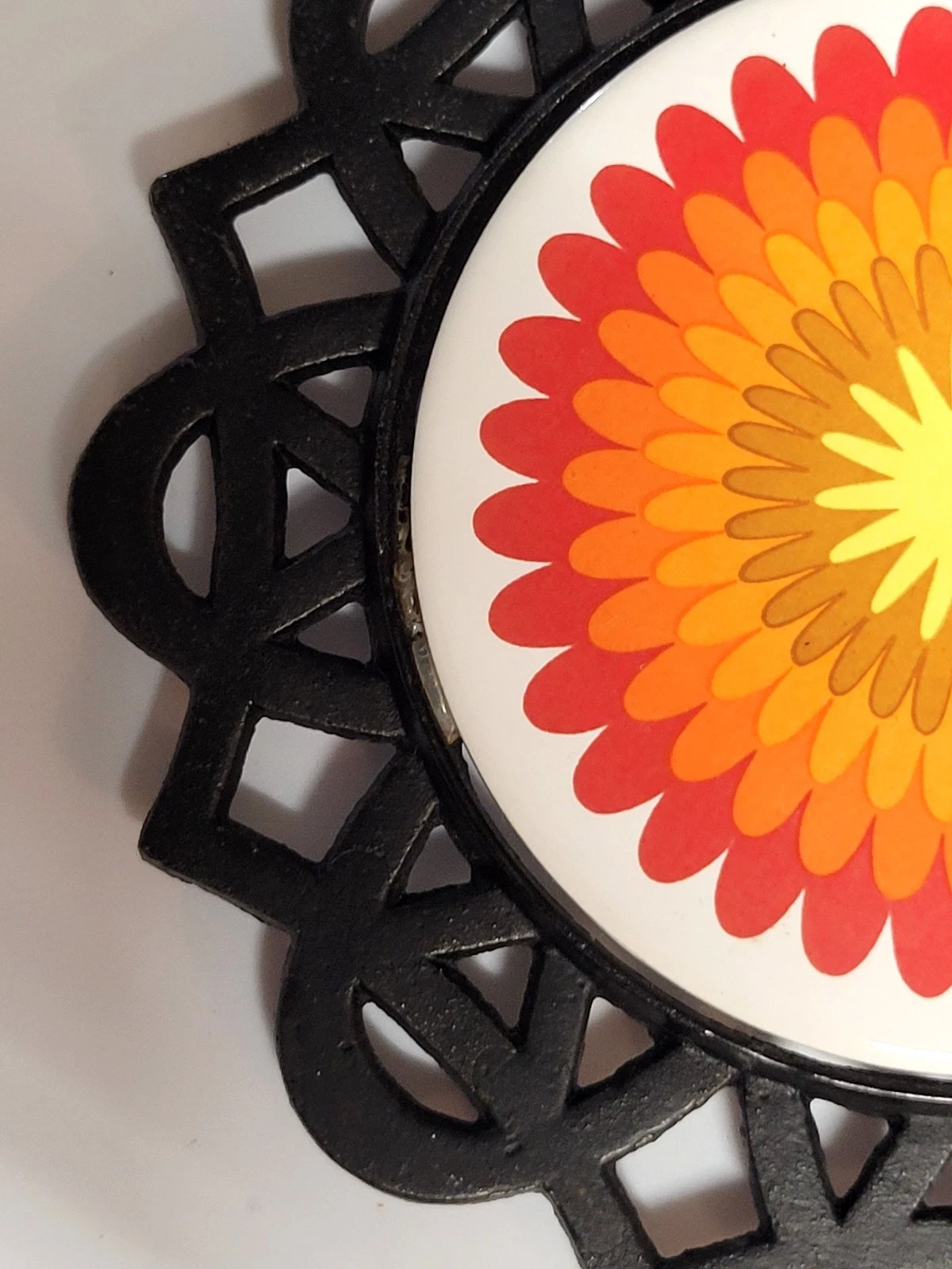 vintage 1970s psychedelic floral cast iron trivet and hot pad - product detail image 14