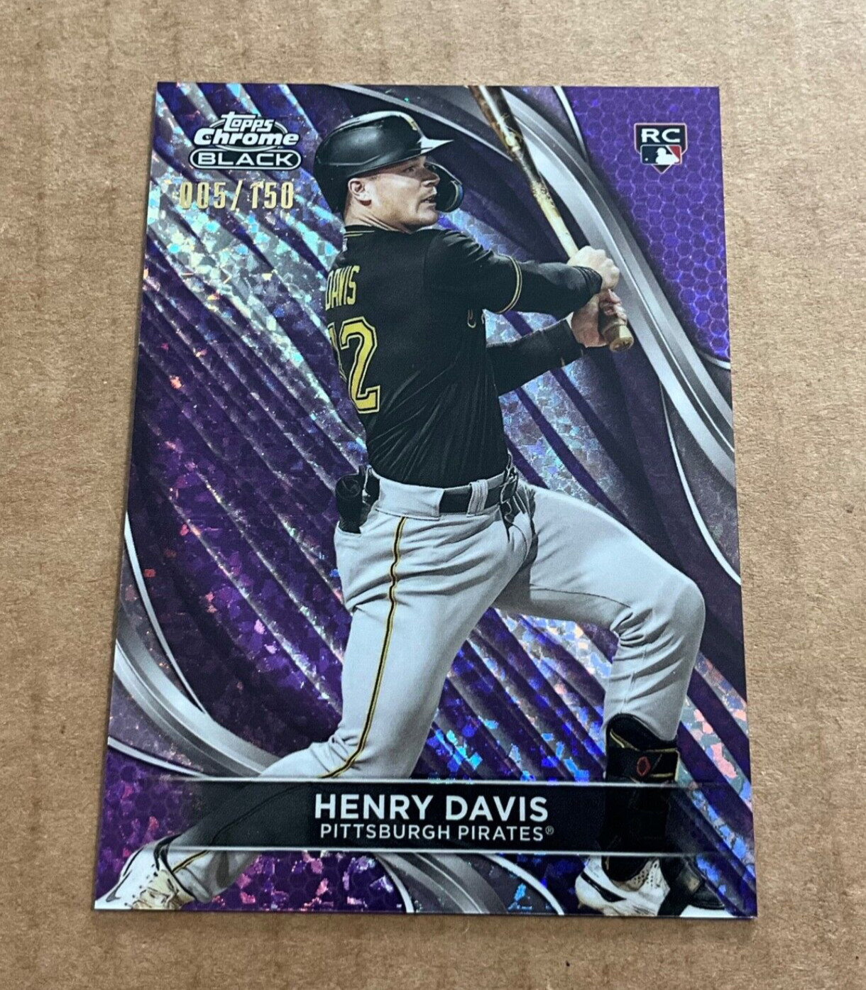 2024 Topps Chrome Black 41 Henry Davis Rookie Purple /150 Pittsburgh Pirates Rc