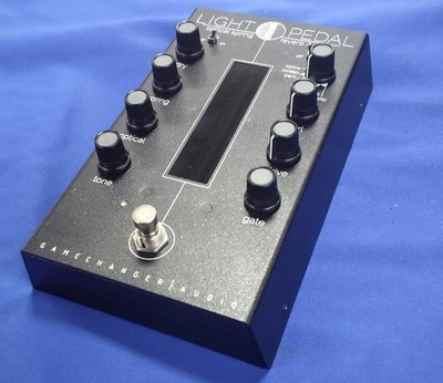 Gamechanger Audio Light Pedal Riverbero Effekt Gitarre gebraucht