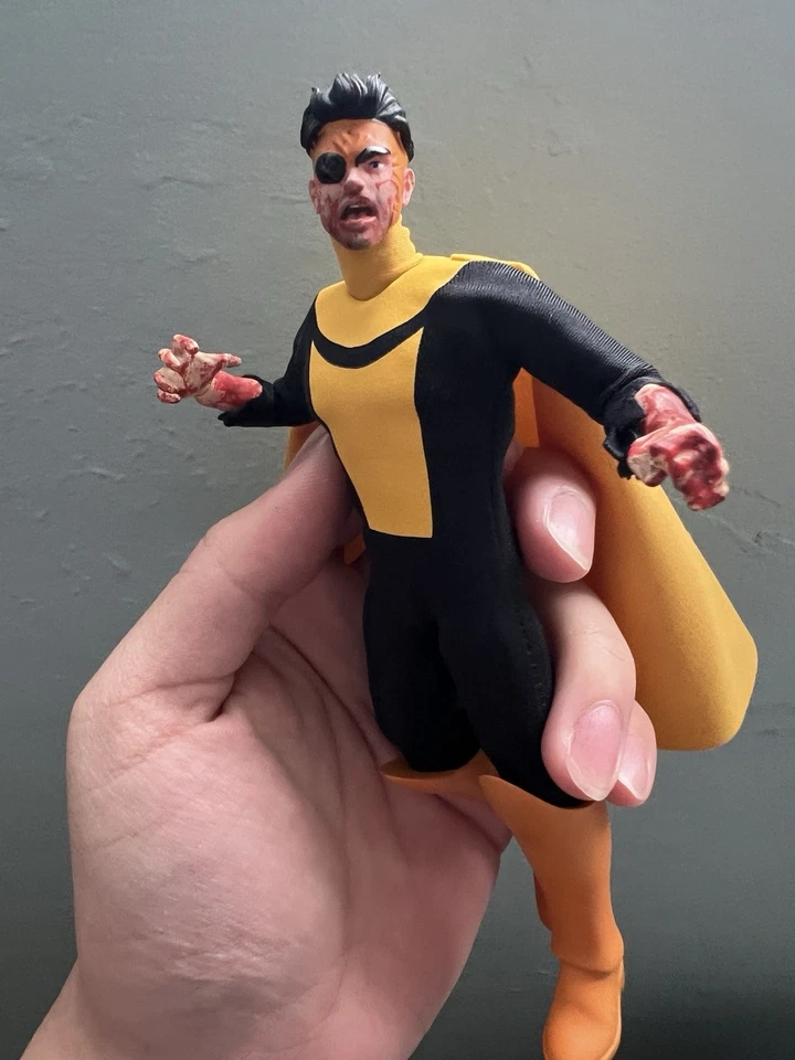 Custom Mezco Sinister Mark - Image 3 of 4