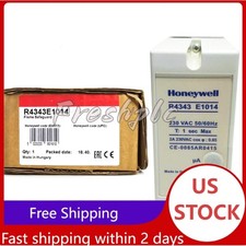 New In Box HONEYWELL R4343E1014 Relay Flame Detector