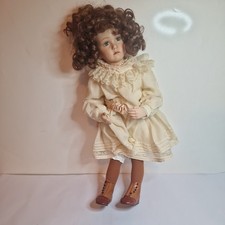 Doll procelain and Cloth Daspuppen Kunstarchiv 14"