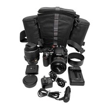 Nikon D3100 14.2 MP DX-Sensor 3.0 in. TFT-LCD Digital Camera/Lens Combo