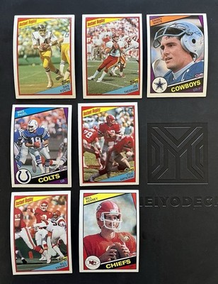 1980 s Topps - Quarterbacks Lot of 7 NM features Fouts, Theiseman & White