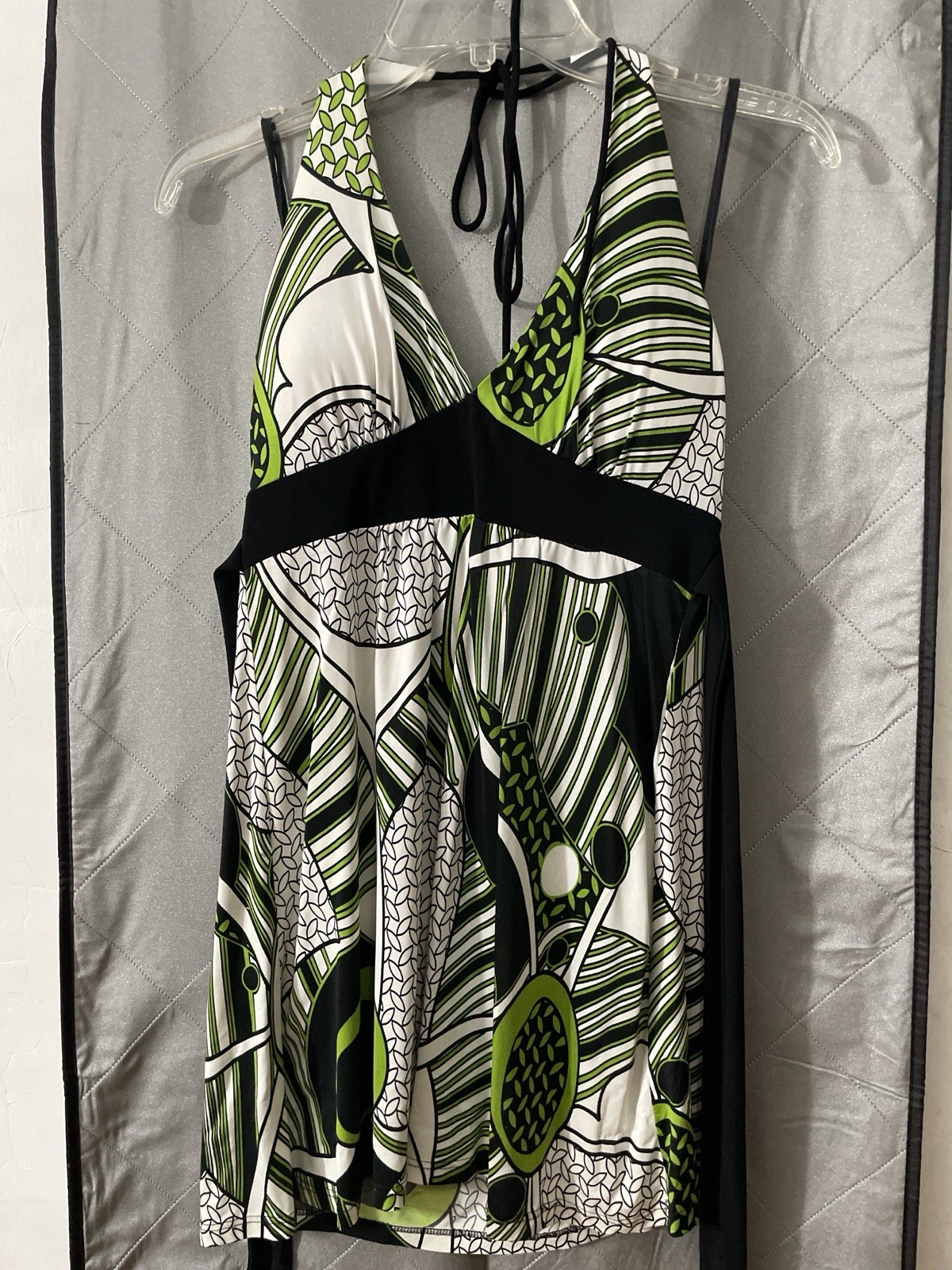 Touch 9 Women’s Small Halter Top Green Black White Geometric Retro Tunic