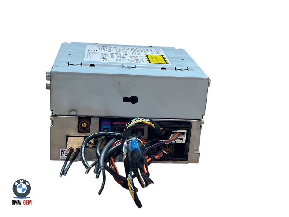 MERCEDES C CLASS W205 S205 MULTIMEDIA HEAD UNIT HARMAN CARDON A2059008430 - Image 4 of 4