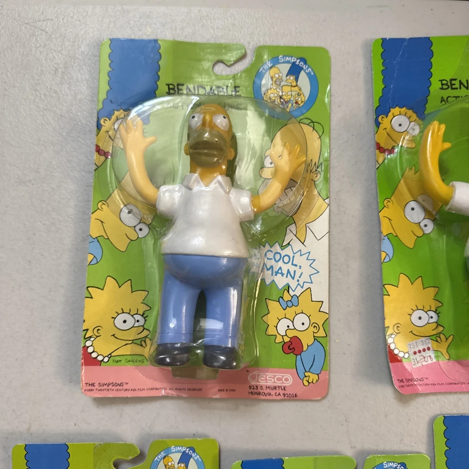 🔥Figuras dobráveis vintage 1990 Os Simpsons QUASE conjunto completo de cinco 🔥 - Imagem 2 de 4