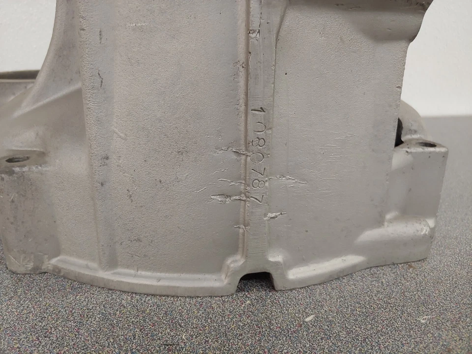 BONITA CARCASA CAMPANA TRANSMISIÓN PORSCHE912 USADA 902/01 1080787 36/67 #7 Foto 3 de 4