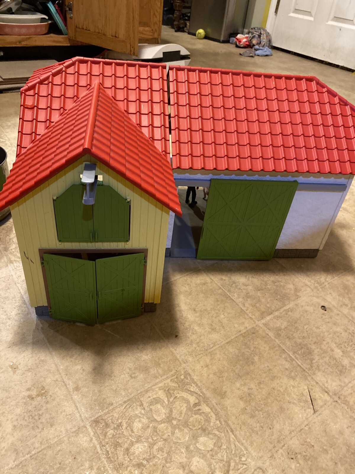 schleich barn with animals and accessories