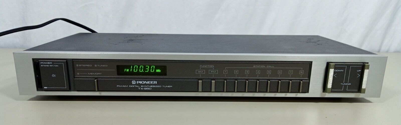 Vintage Pioneer TX-950 AM FM Digital Synthesized Audio Tuner - Tested & Working