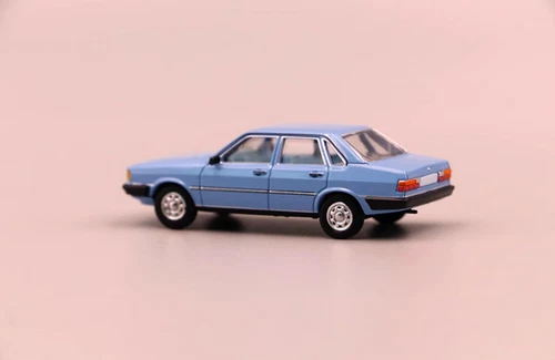 1/87 Plastic car model Audi 80(B2) - Picture 7 of 14