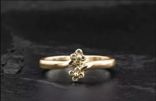 Women's Flower Gold Toe Ring Adjustable Ring 14k Yellow Gold Finish - Picture 3 of 3