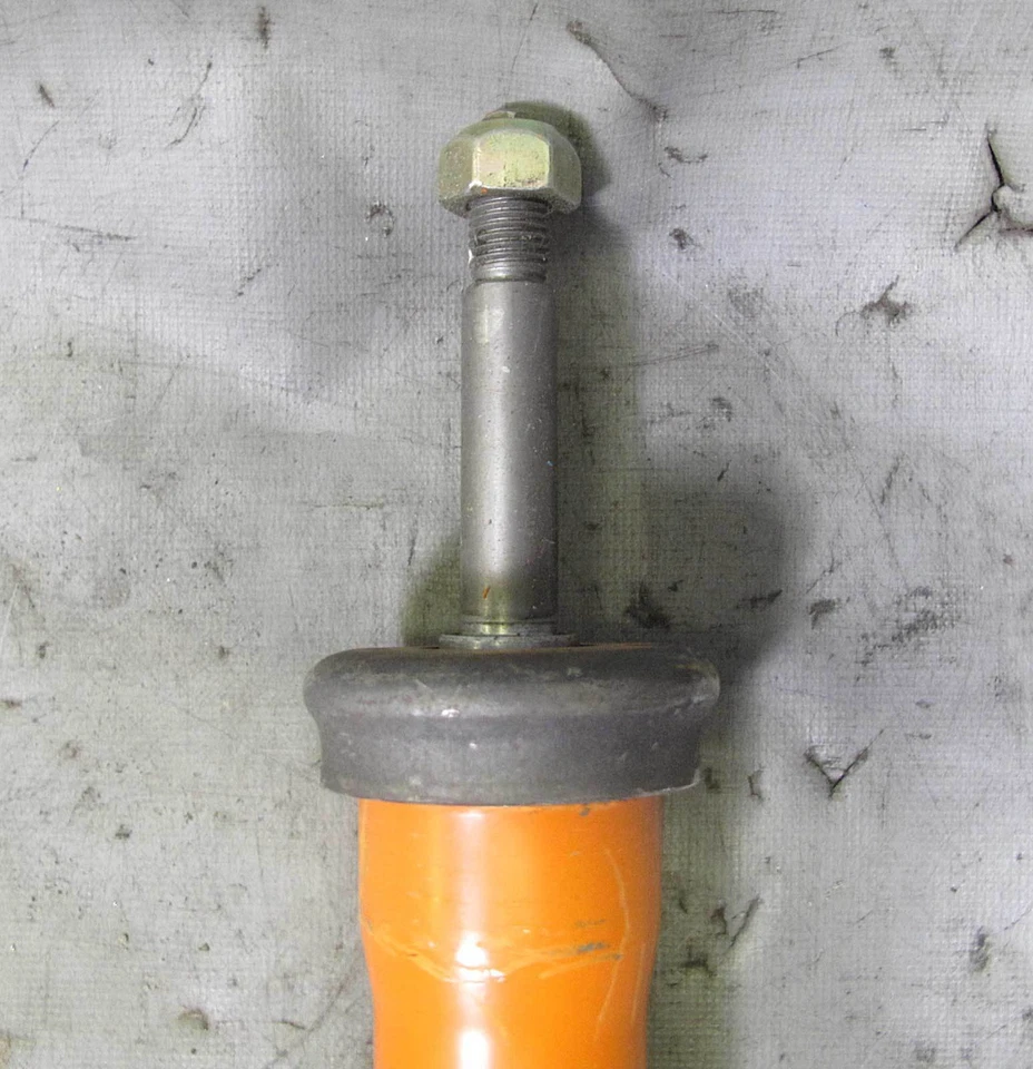 Nuevo Stock Antiguo BMW 114 1602 2002 BOGE Puntal Amortiguador Inserto 1967-1976 Usado Foto 2 de 4