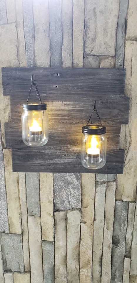 Aplique de pared doble iluminación decoración artesanal de madera reutilizada con luz de té Foto 4 de 4