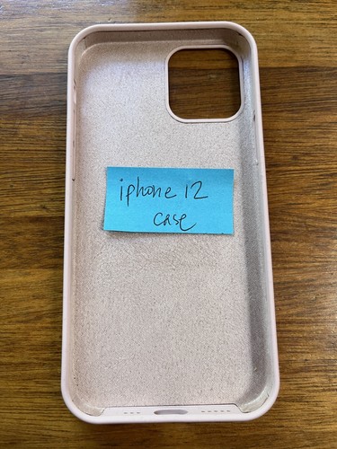iPhone 12 or 12Pro Silicone Nonslip Case Pale Pretty Pink Great Grippy Feel Soft - 第 3/6 張圖片