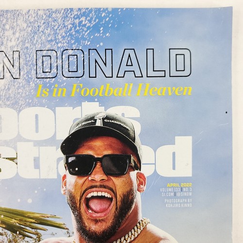 New Sports Illustrated Magazine Aaron Donald In Football Heaven April 2022 - Bild 2 von 19