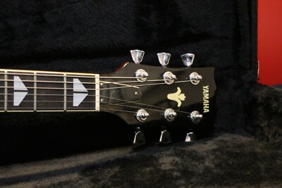 N.hr YAMAHA SG800 Yamaha SG800 Blue Sparkle 1983 – Chicago Music Exchange