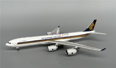 Phoenix Singapore Airlines Leadership for Airbus A340-500 9V-SGB 1