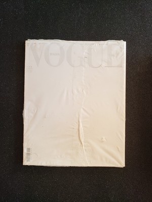 Vogue Italia April 2020 836 Far Away So Close Neu und versiegelt Limited Edition Ve4