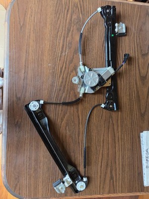 748-975 Power Window Motor & Regulator Front Right