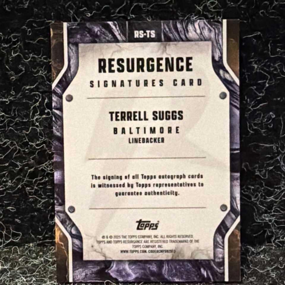 Topps Resurgence Terrell Suggs 2025 verde estático automático/15 RS-TS Foto 4 de 4
