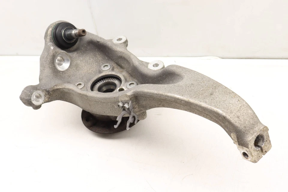 BMW 550I GT XDRIVE 2011-2017 - Nudillo de husillo delantero izquierdo con cojinete de rueda Foto 2 de 4