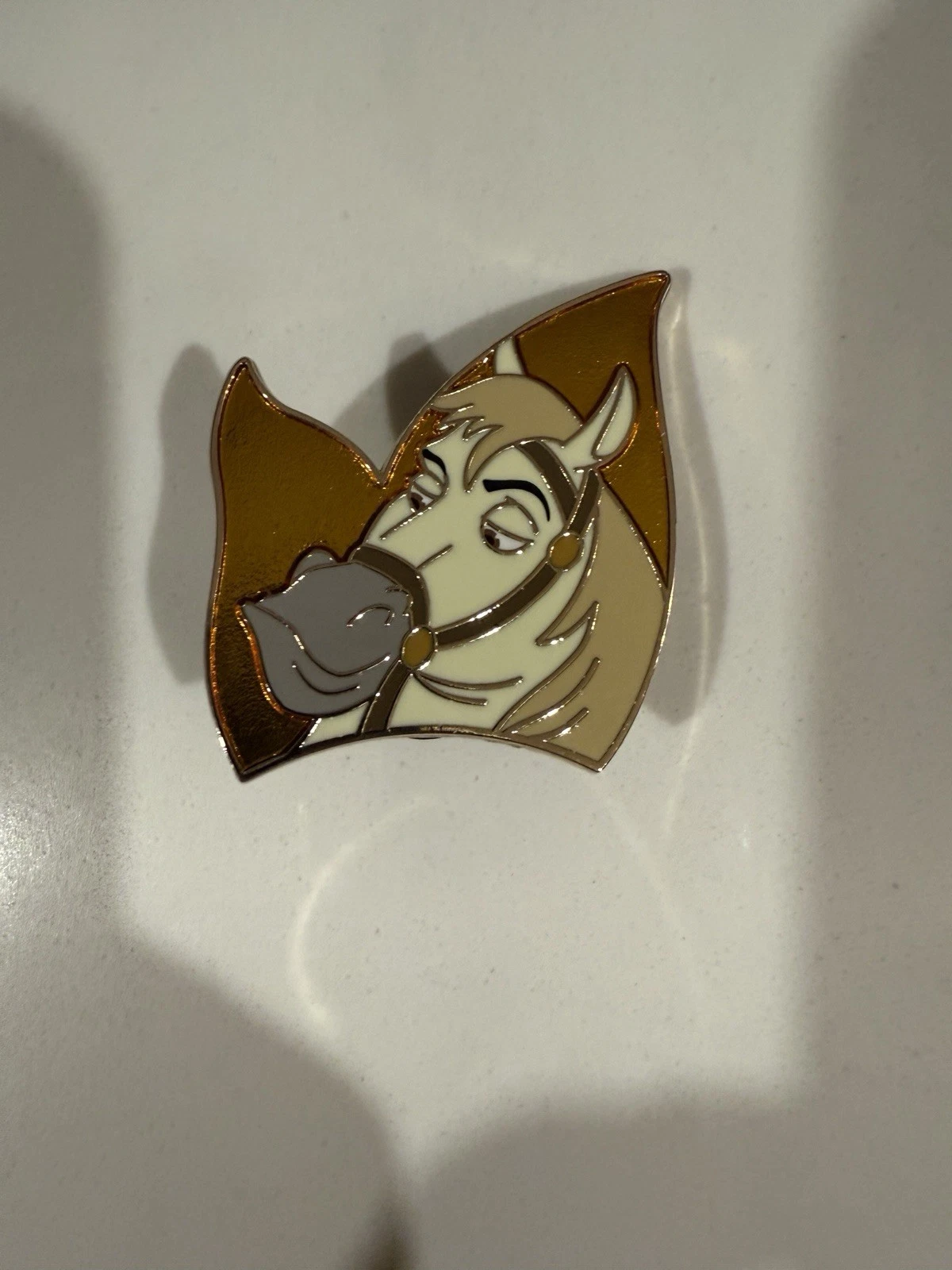 2025 DISNEY TANGLED 15TH ANNIVERSARY MYSTERY PUZZLE BOX PIN MAXIMUS LR